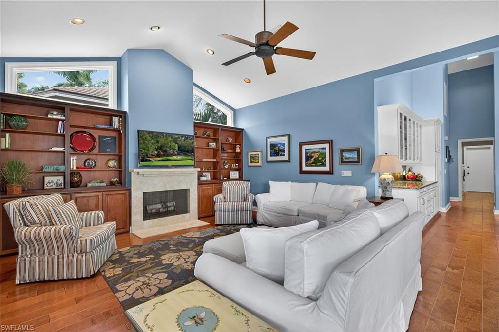 MAHOGANY BEND - Residential