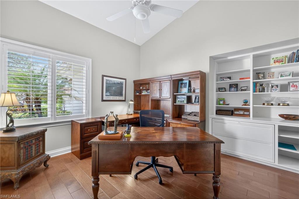 MAHOGANY BEND - Residential