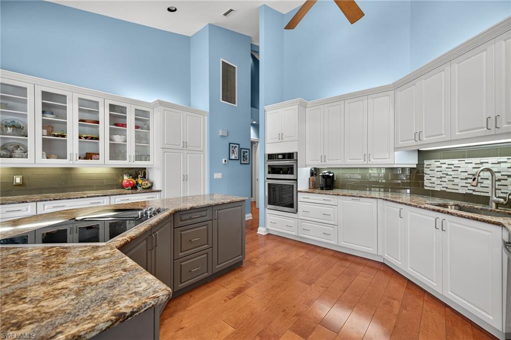 MAHOGANY BEND - Residential