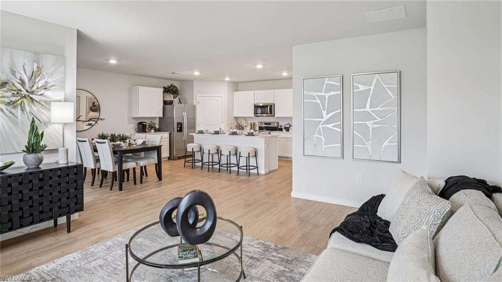MAGNOLIA LANDING - Residential