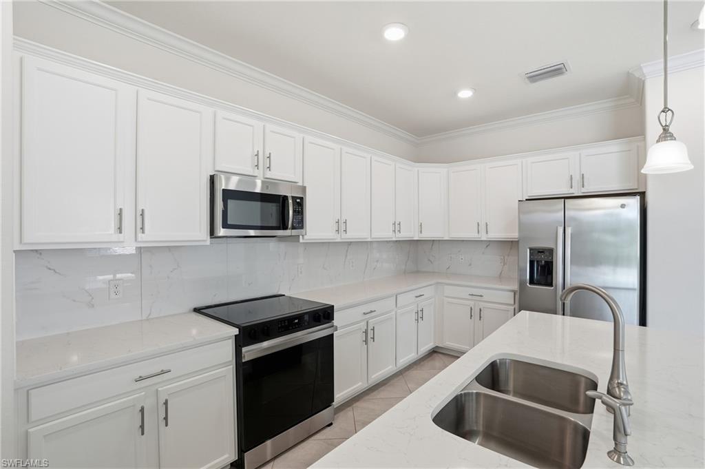 ORANGE BLOSSOM RANCH - Residential