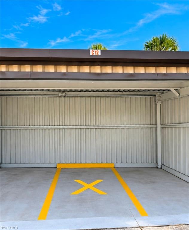 SEVEN LAKES - Residential