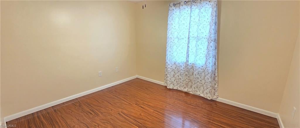 SEVEN LAKES - Residential