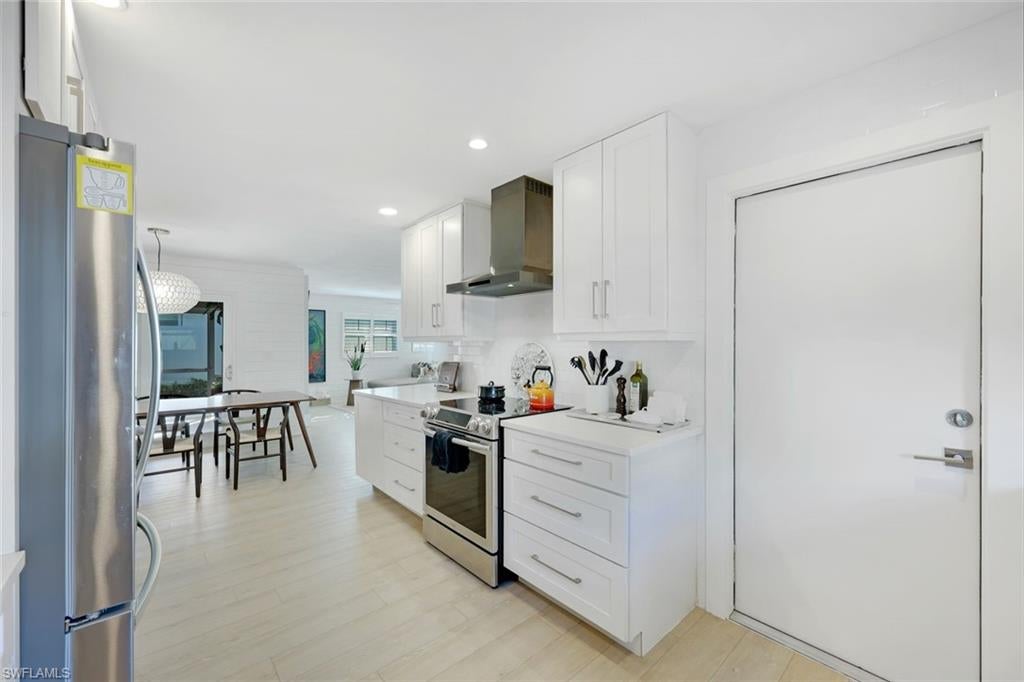 NAPLES PARK - Residential