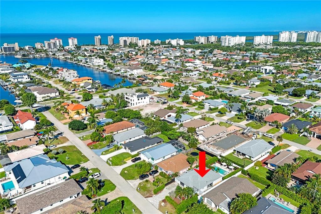 NAPLES PARK - Residential