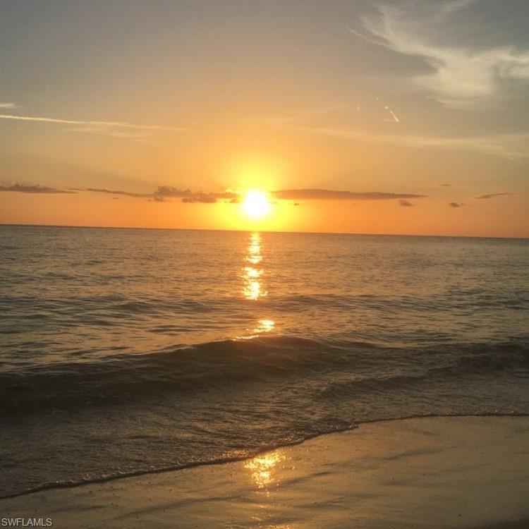 NAPLES PARK - Residential