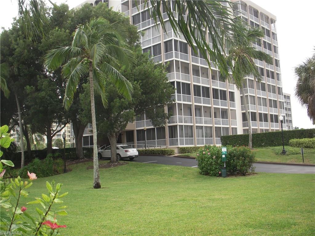 CRECIENTE CONDO NORTH - Residential