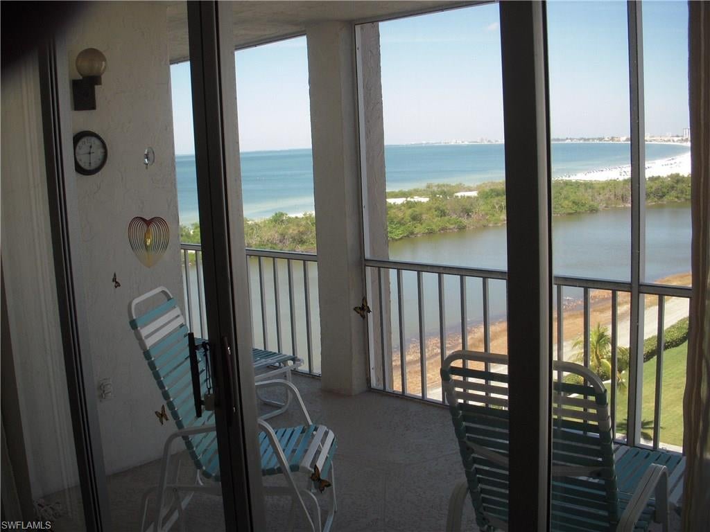 CRECIENTE CONDO NORTH - Residential