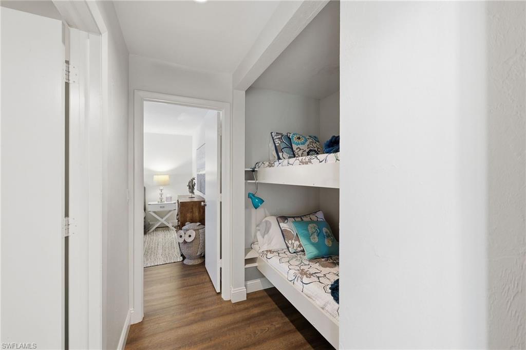 BAY VILLAS - Residential