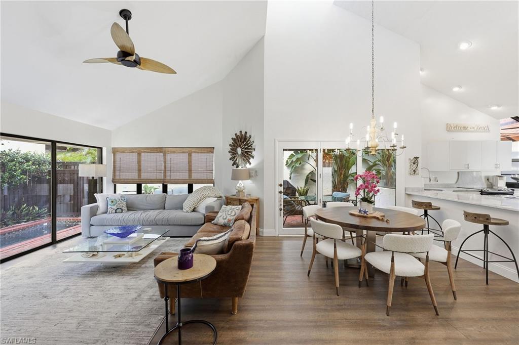 BAY VILLAS - Residential