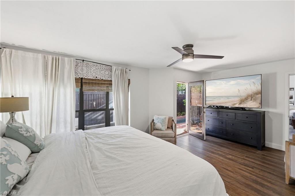 BAY VILLAS - Residential