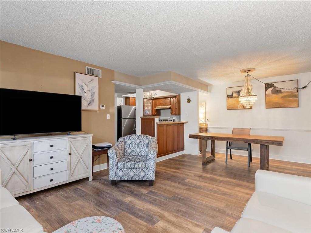 PORT CHARLOTTE - Residential