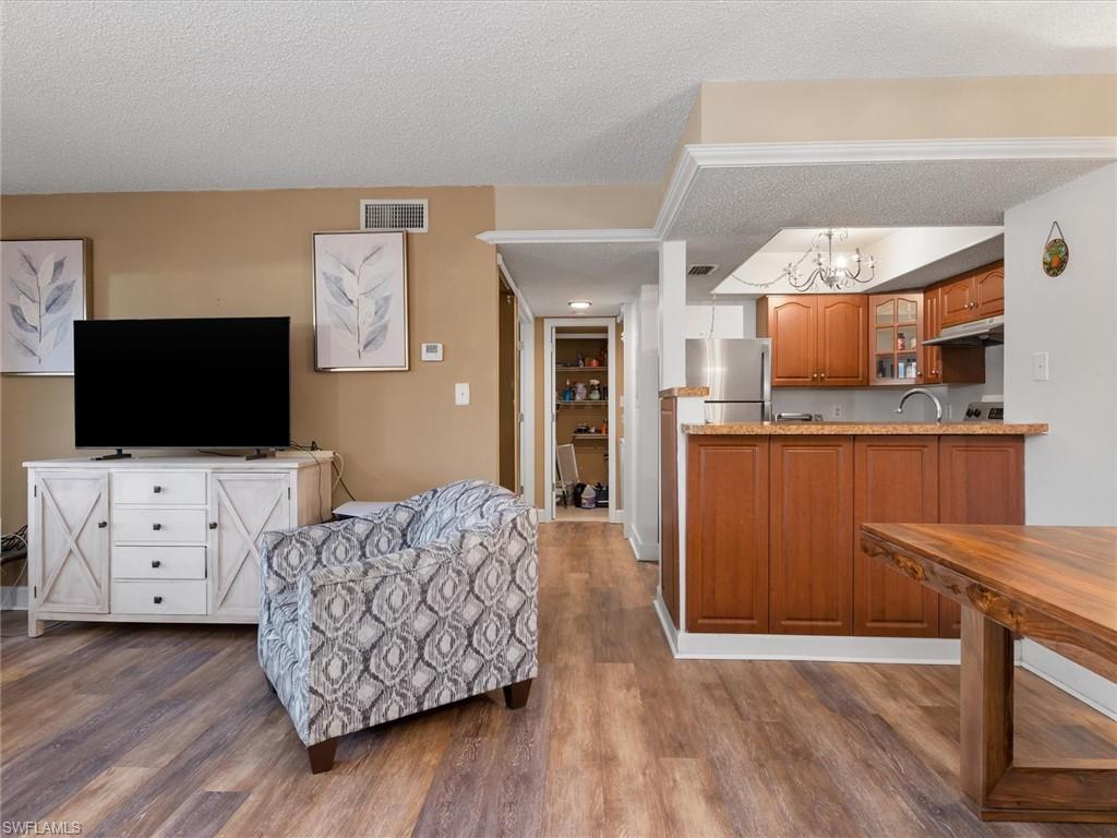PORT CHARLOTTE - Residential