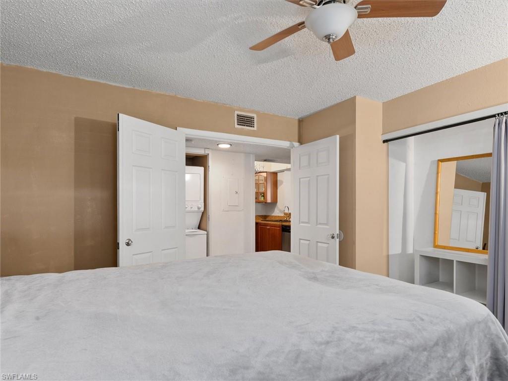 PORT CHARLOTTE - Residential