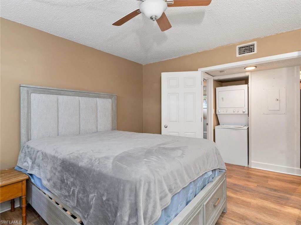 PORT CHARLOTTE - Residential