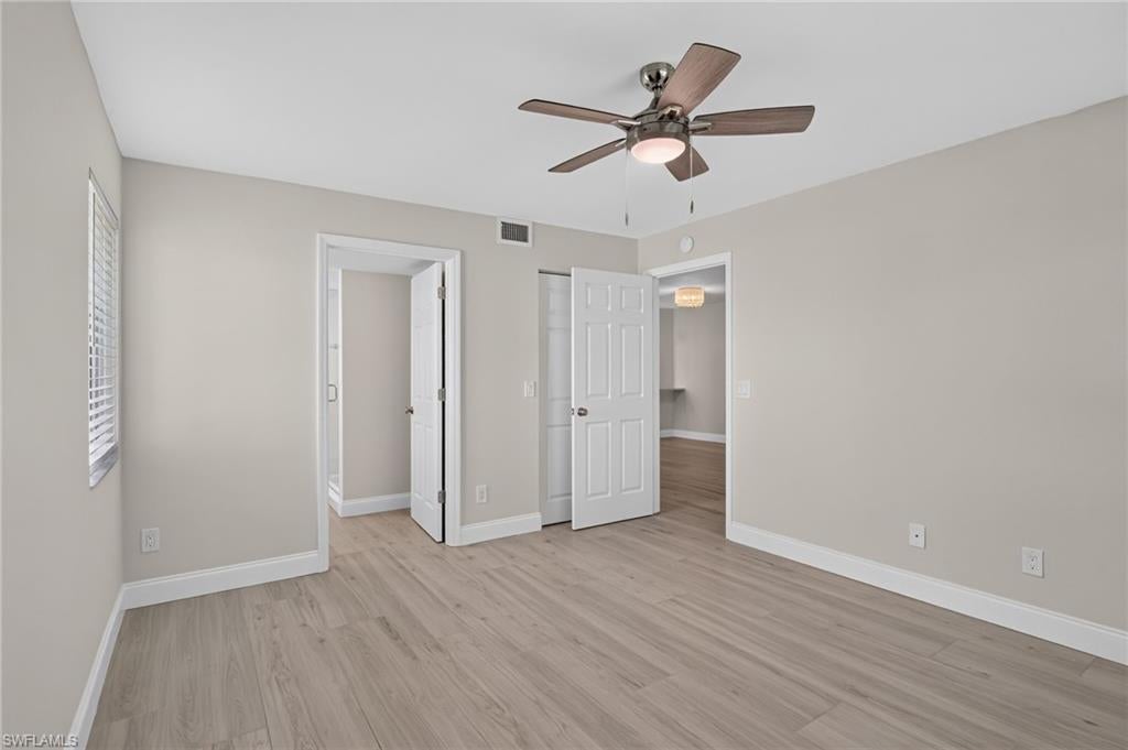 EMERALD LAKES - Residential