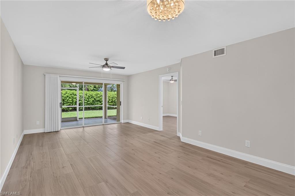 EMERALD LAKES - Residential