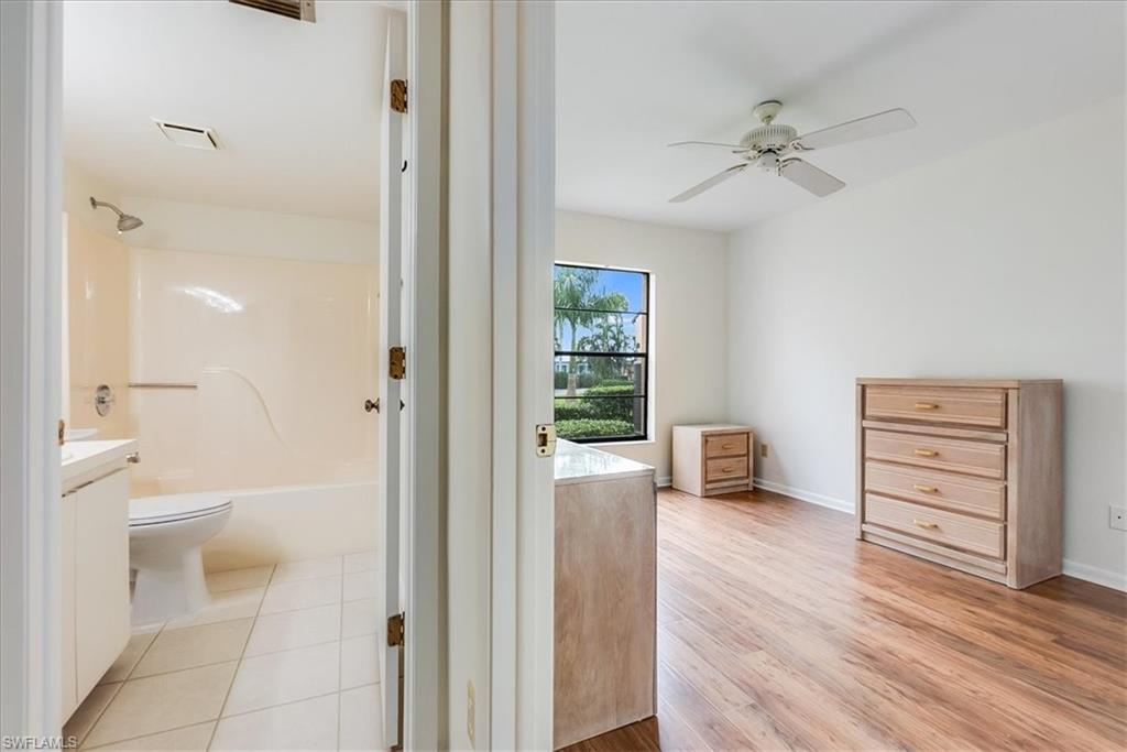 ADMIRALTY YACHT & RACQUET CLUB - Residential