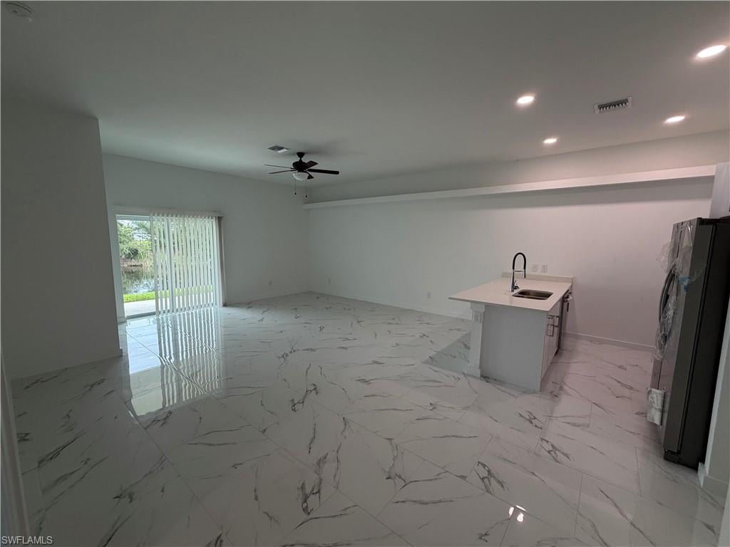 CAPE CORAL - Residential Income