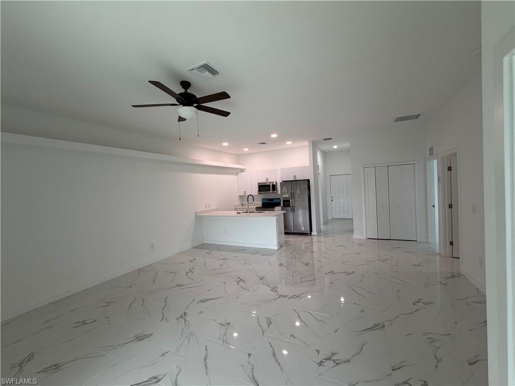 CAPE CORAL - Residential Income
