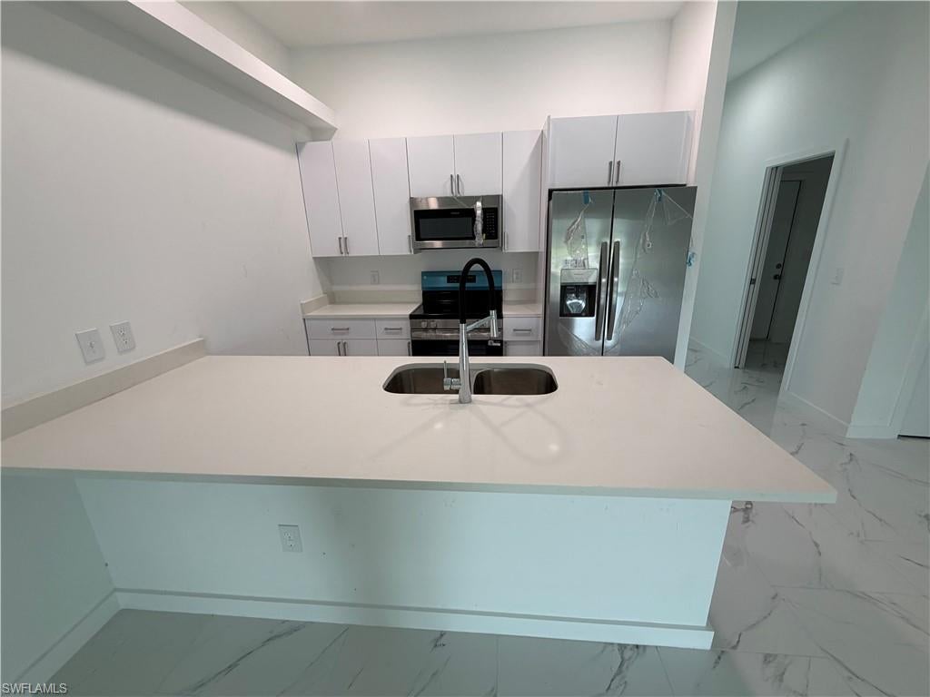 CAPE CORAL - Residential Income