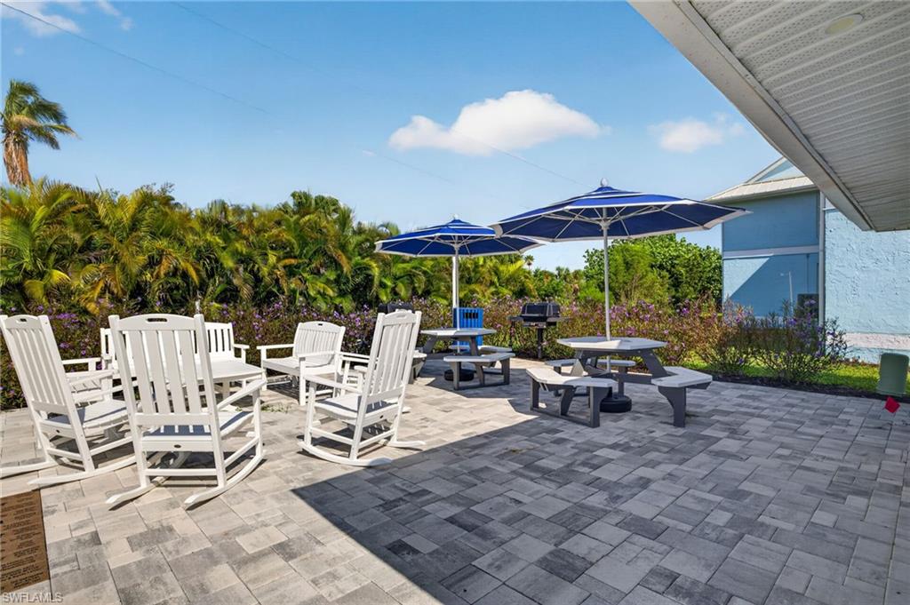 SEASHELLS OF SANIBEL CONDO - Residential