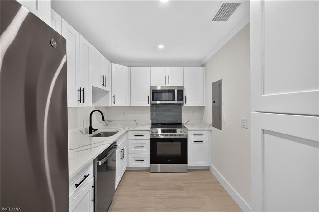 SEASHELLS OF SANIBEL CONDO - Residential