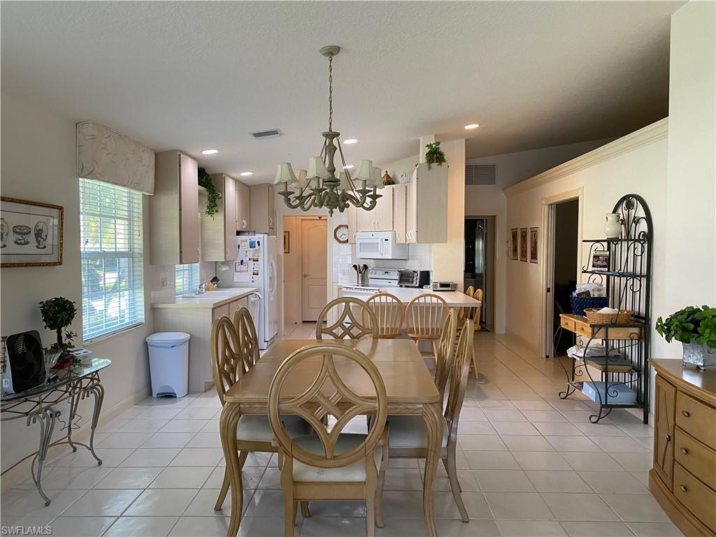 VILLAGE WALK - Residential Lease