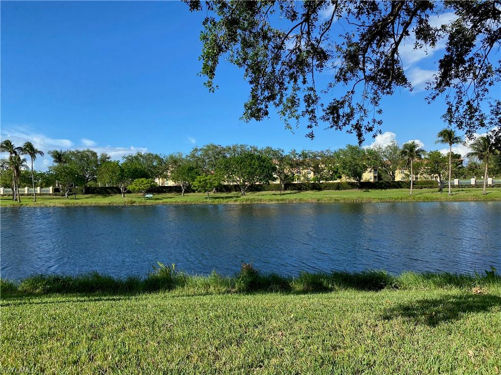VILLAGE WALK - Residential Lease