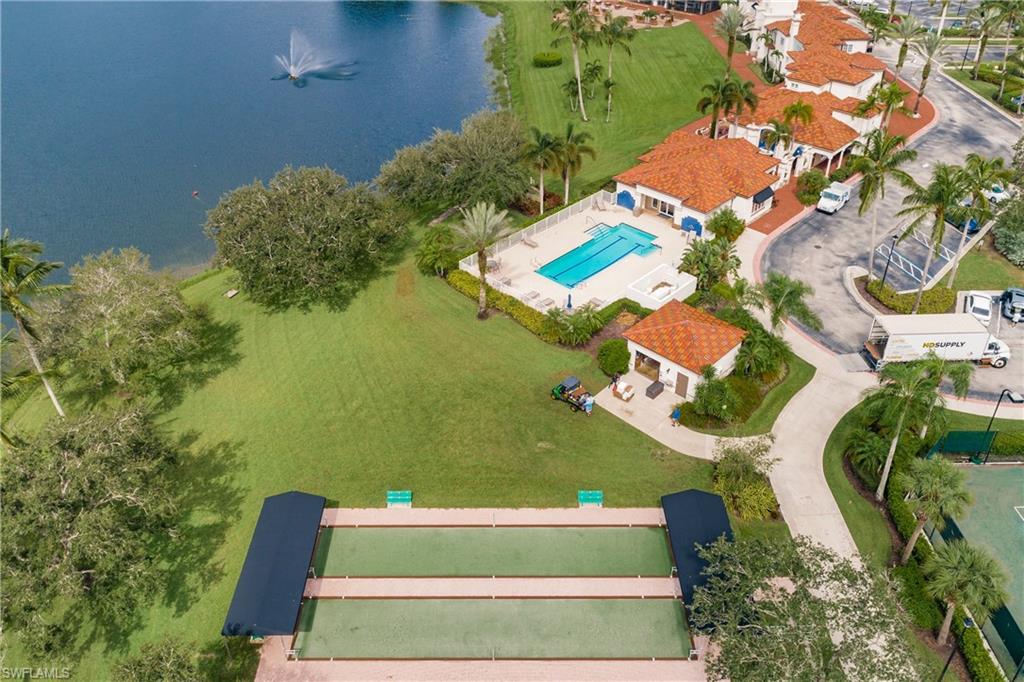 VILLAGE WALK - Residential Lease