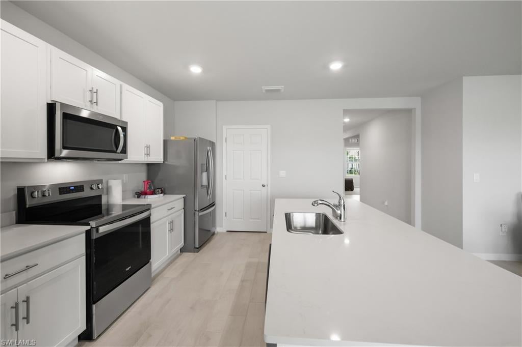 CORAL BAY - Residential