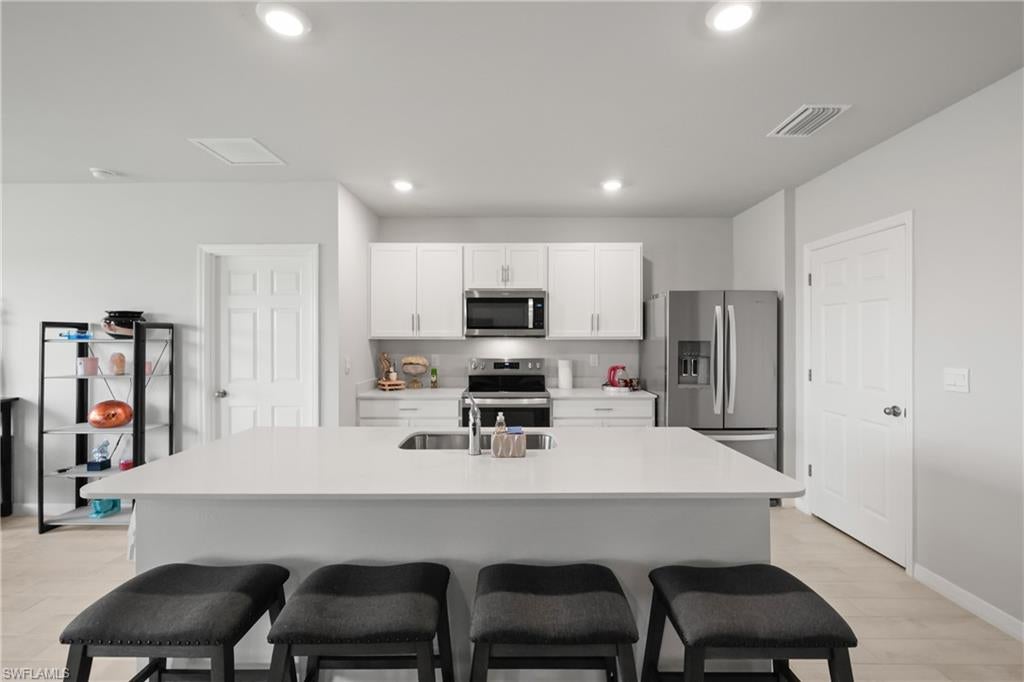 CORAL BAY - Residential