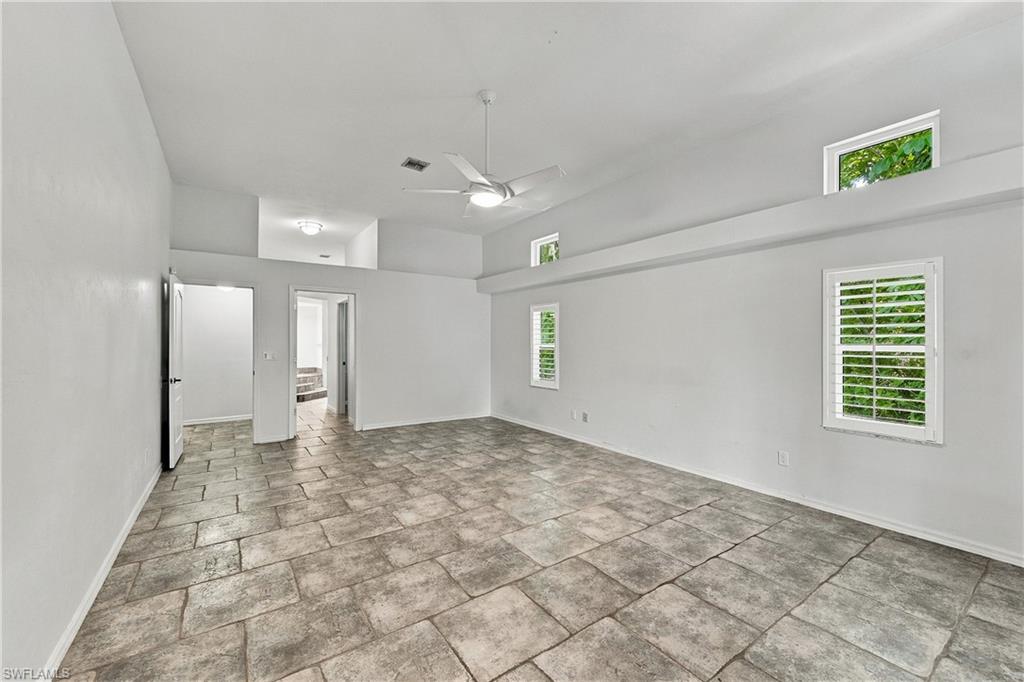 HIDDEN ACRES - Residential
