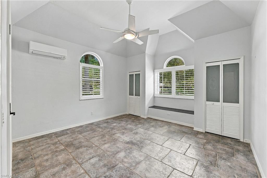 HIDDEN ACRES - Residential