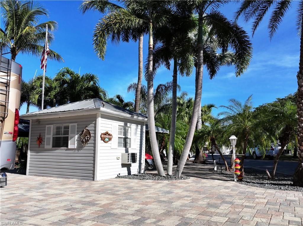 CYPRESS WOODS RV RESORT - Land