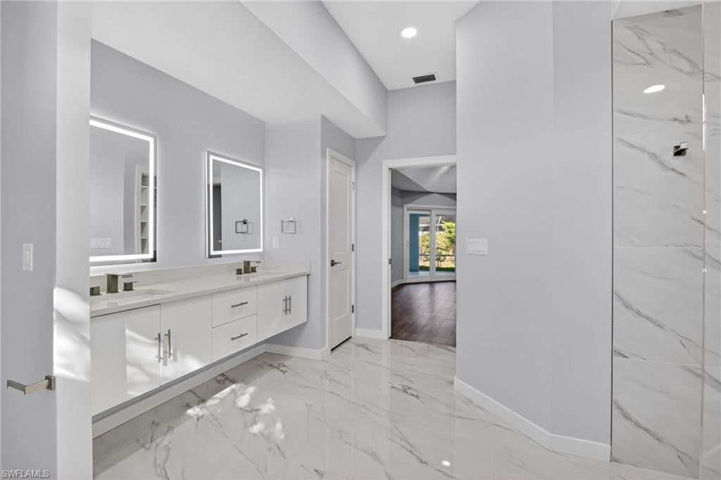 BRIARWOOD - Residential