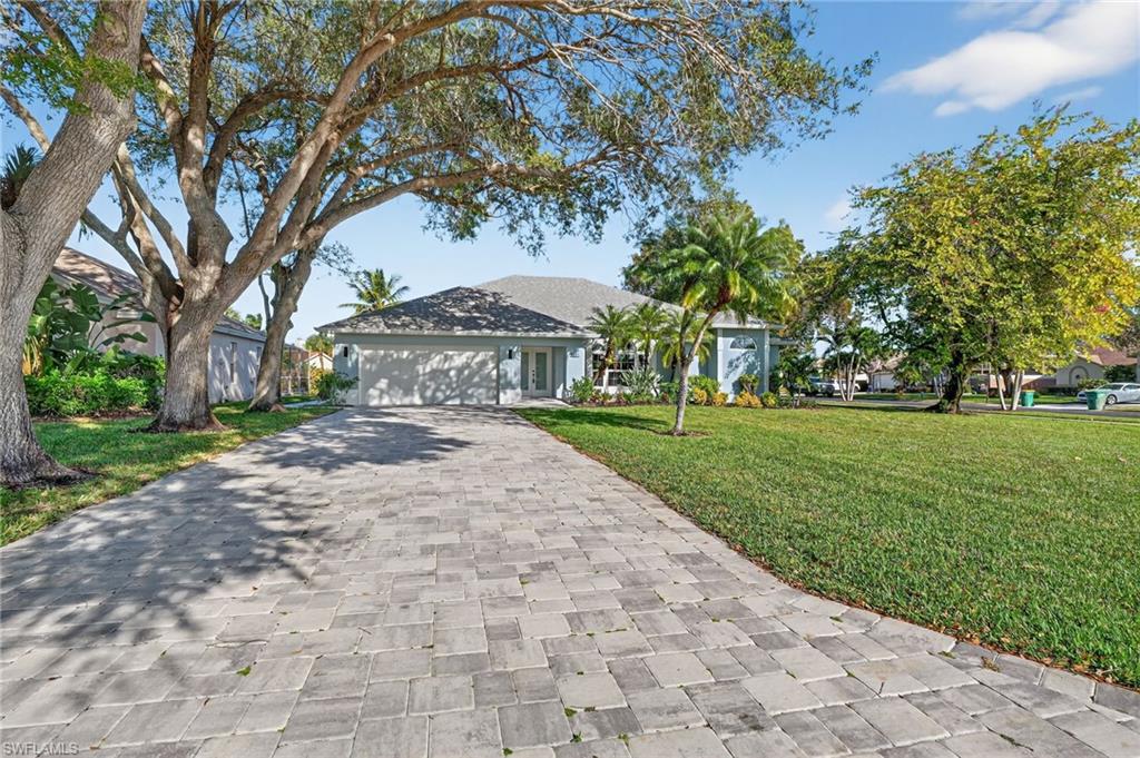 BRIARWOOD - Residential