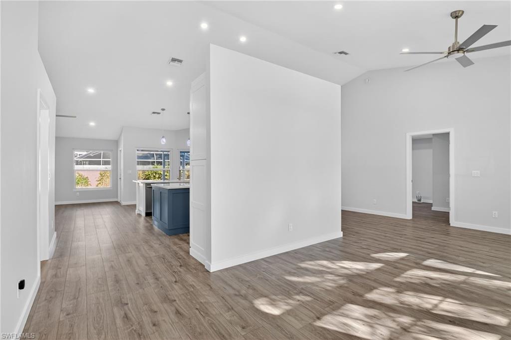 BRIARWOOD - Residential