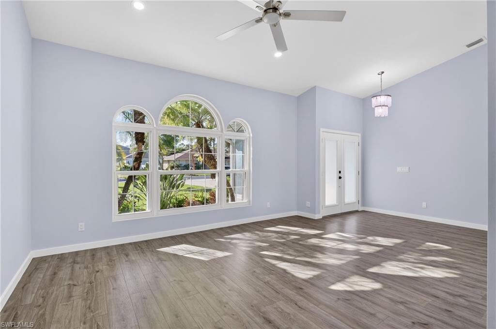 BRIARWOOD - Residential