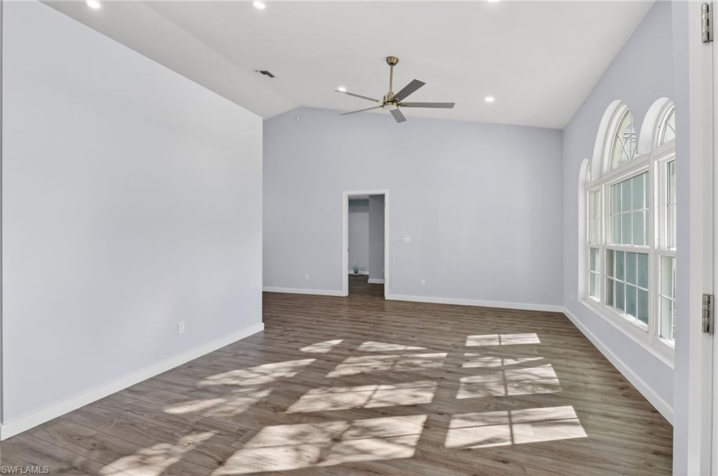 BRIARWOOD - Residential