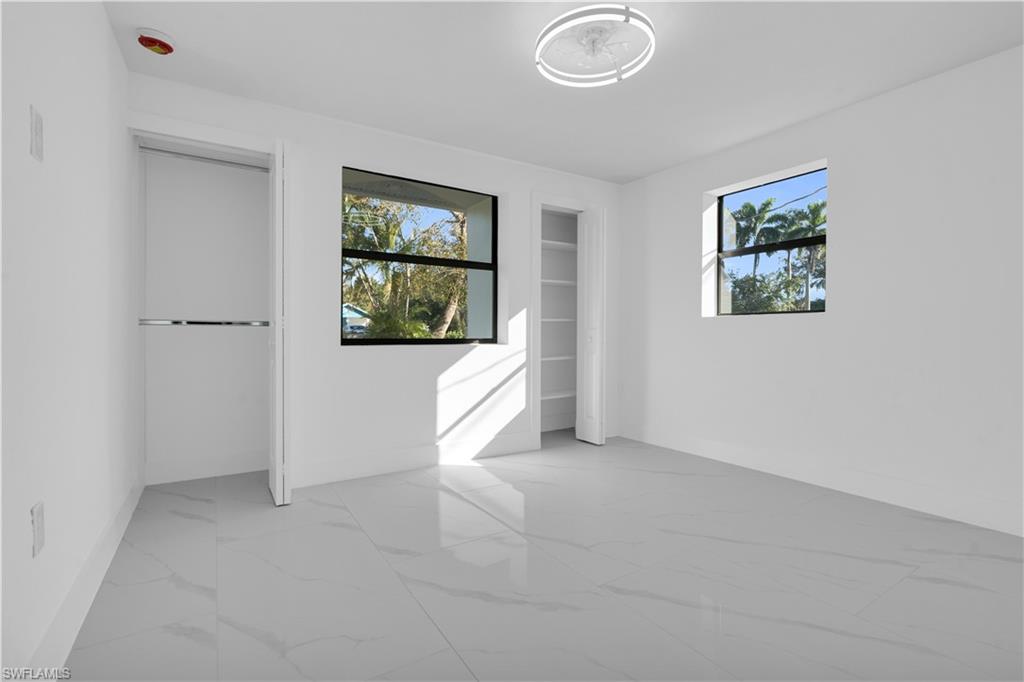 FORT MYERS - Residential