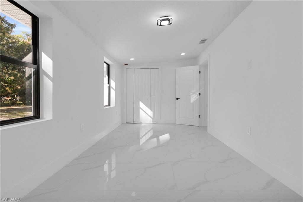 FORT MYERS - Residential