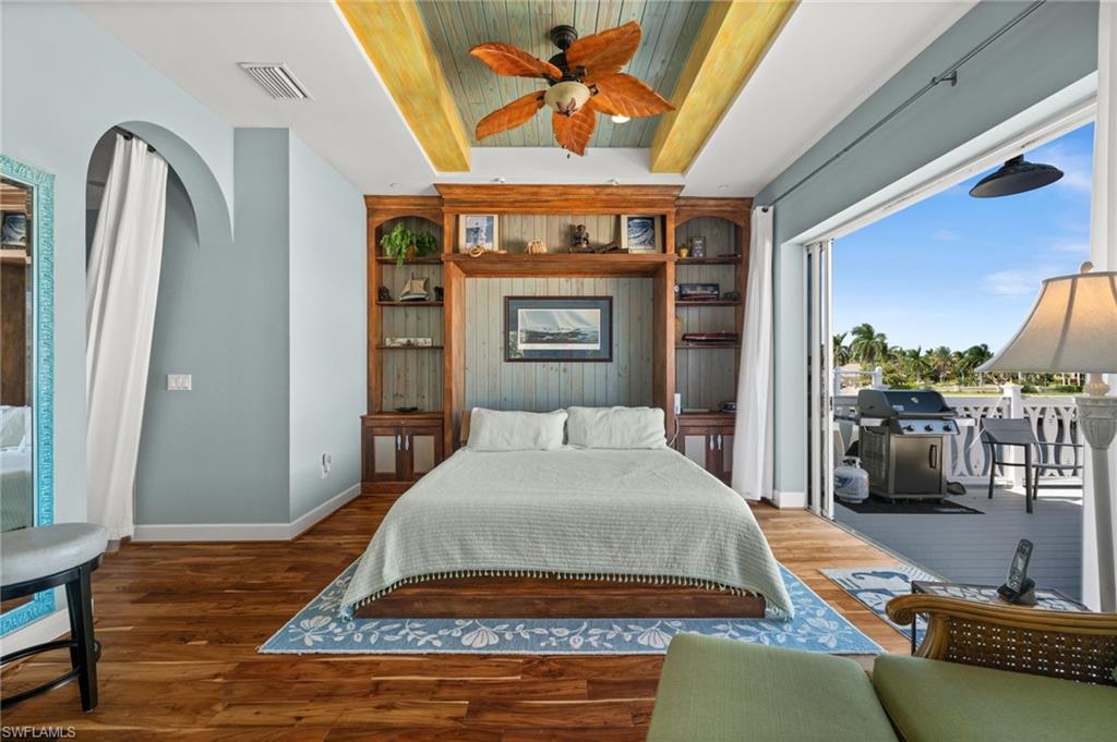 CAPE HARBOUR - Residential