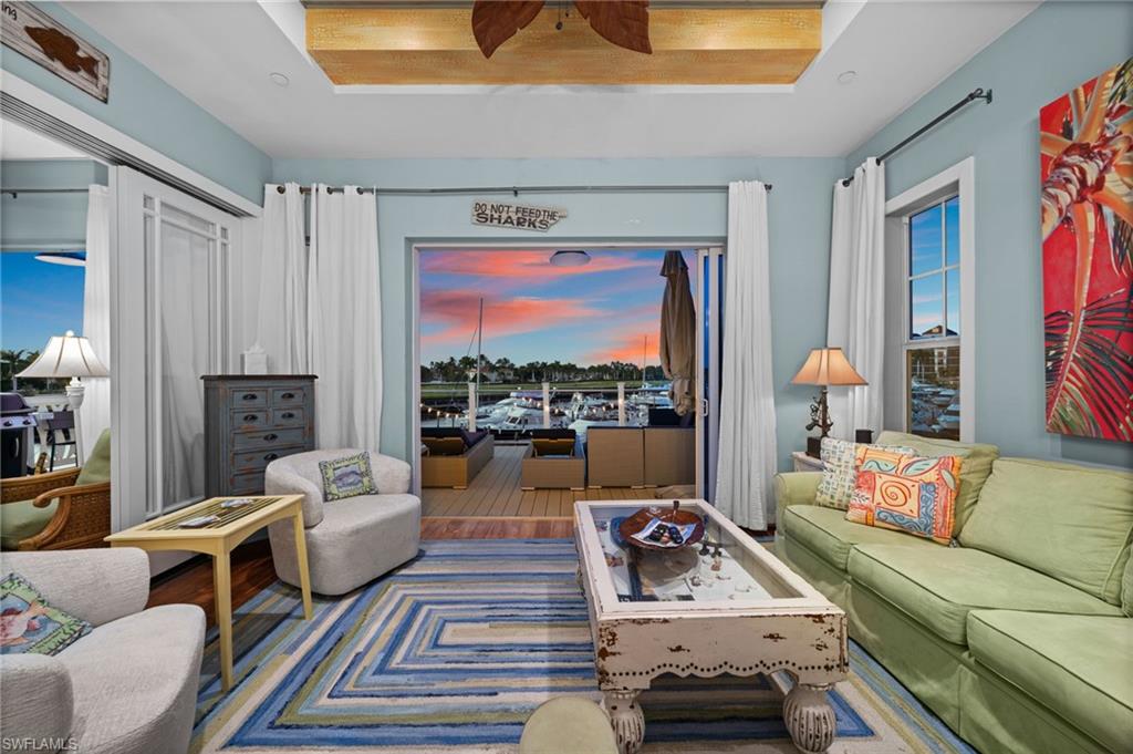 CAPE HARBOUR - Residential