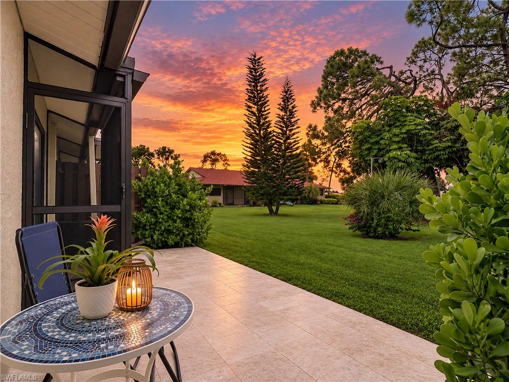 BOCA CIEGA MANOR - Residential