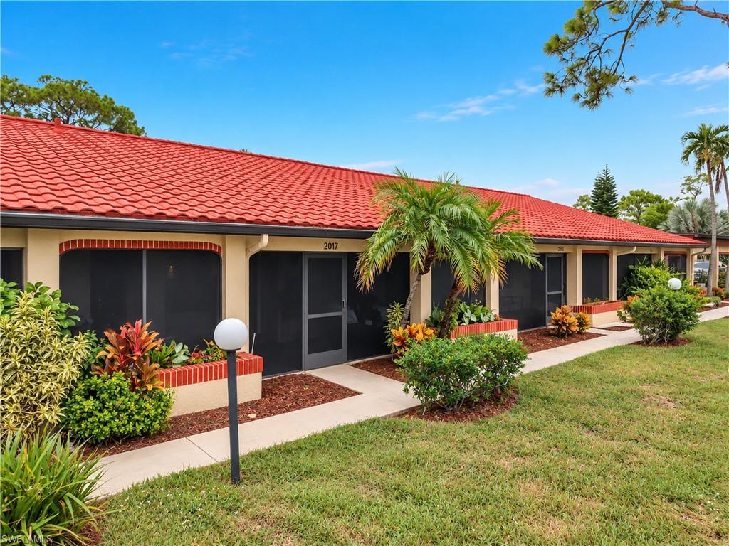 BOCA CIEGA MANOR - Residential