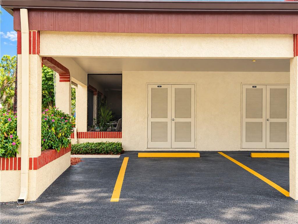 BOCA CIEGA MANOR - Residential