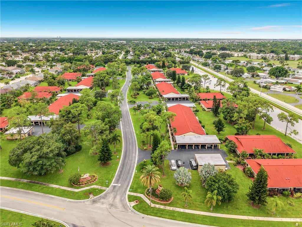 BOCA CIEGA MANOR - Residential