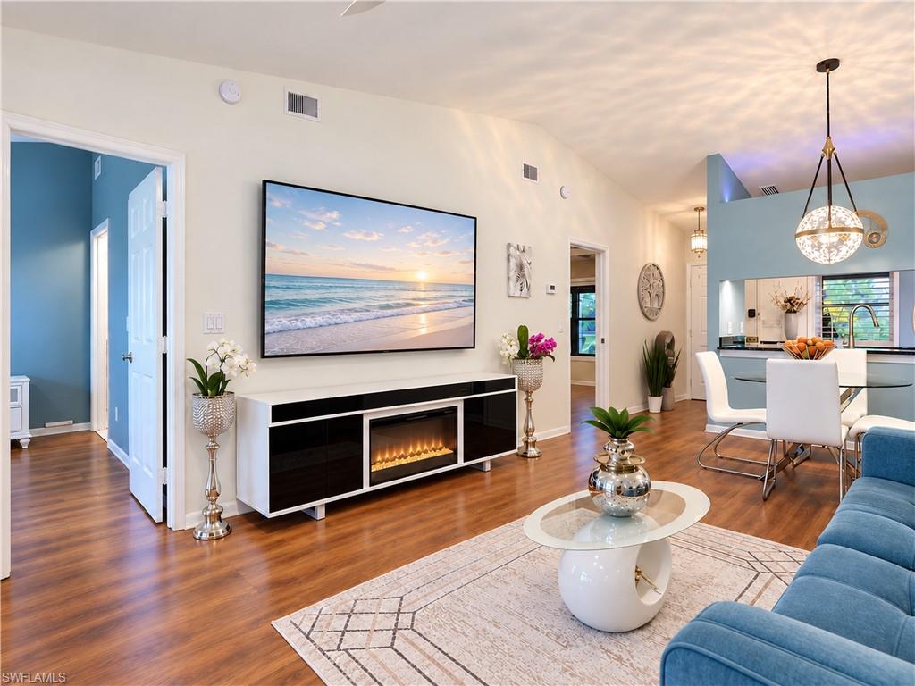 BOCA CIEGA MANOR - Residential