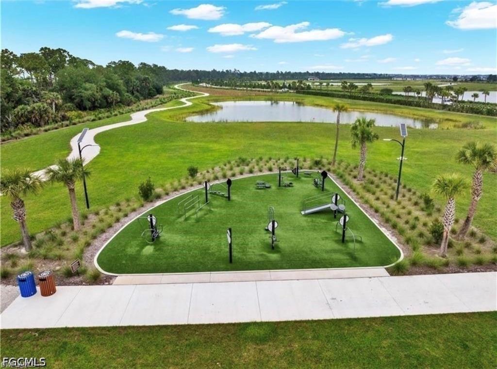 TRAILS EDGE - Residential Lease